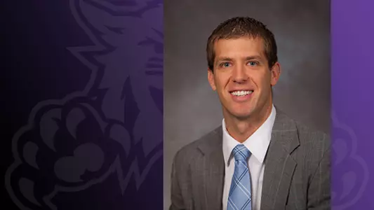 Steve Smiley named men's basketball assistant