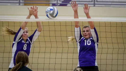 Wildcat volleyball finishes tournament 2-2