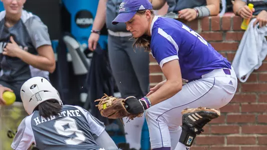 Wildcats' NCAA run ends with loss to Bulldogs