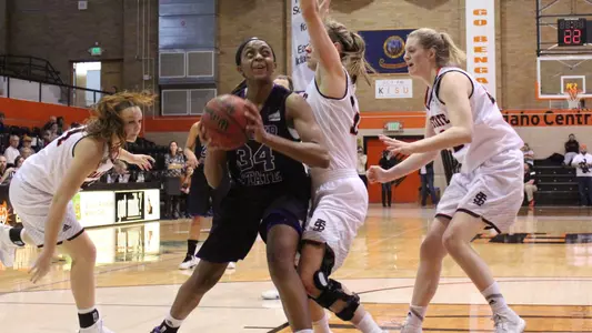 'Cats start Big Sky play with 61-46 win over ISU