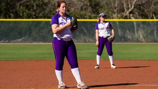Wildcats crush CSUF for Titan Classic split