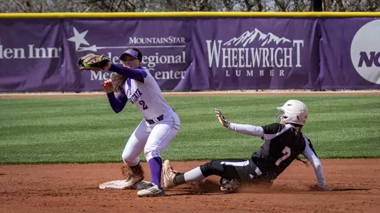 Wildcats drop series opener to Bengals