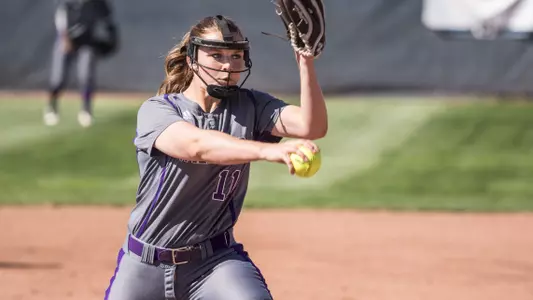 Wildcats split Big Sky doubleheader with Hawks