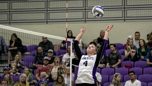 Weber State picks up a 3-2 win over SUU