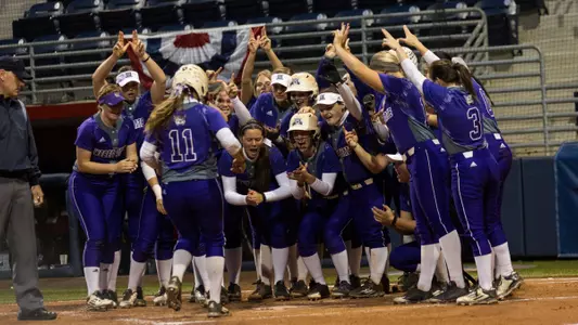 Wildcats edge Liberty to advance in NISC