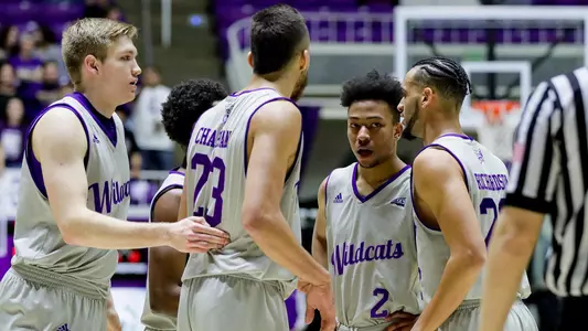 MBB team 2018 vs. Portland State