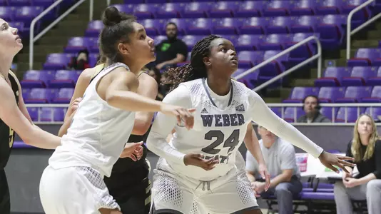 Ciara James, Dominique williams