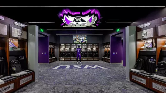 Football locker room 2019