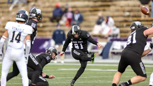 Kyle Thompson 2021 UCD