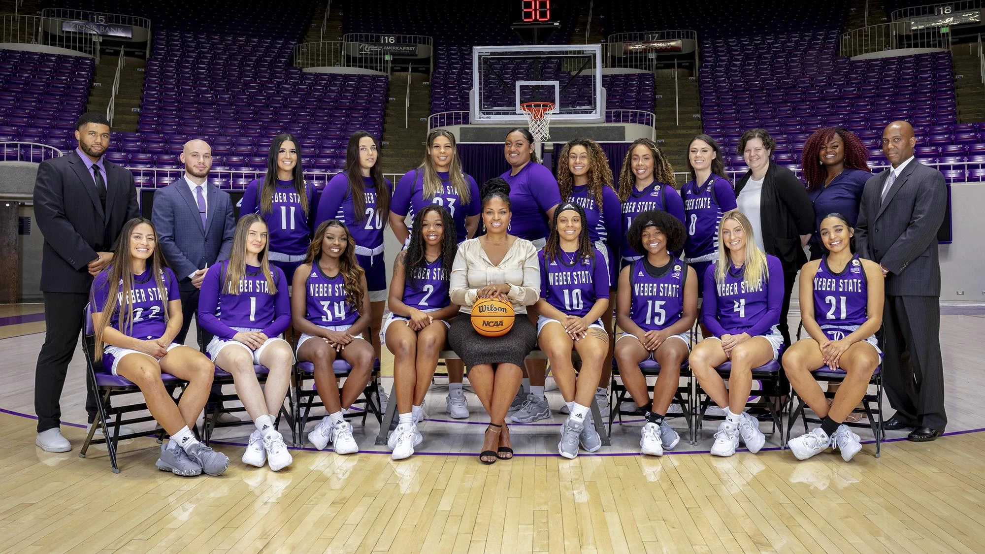 2021-22 WBB Team picture