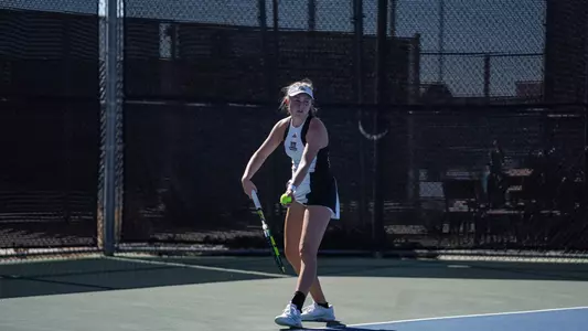 Sydney Schnell in a match against New Mexico State