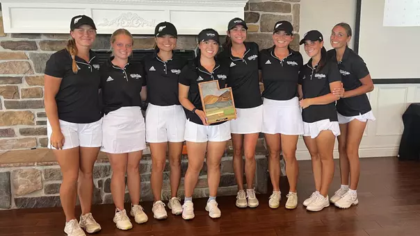 2025 Wolverine Invitational team photo