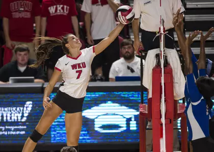 Aug 29, 2017 Bowling Green, KY USA WKU Hilltoppers outside hitter Alyssa Cavanaugh (7) at E. A. Diddle Arena in Bowling Green Kentucky. (Photos by Steve Roberts/WKU Athletics)