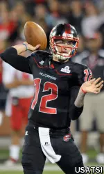 Quarterback Brandon Doughty passes against the Louisiana-Lafayette Ragin Cajuns