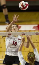 Sophomore Sydney Engle