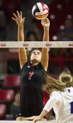 Sophomore Alyssa Cavanaugh