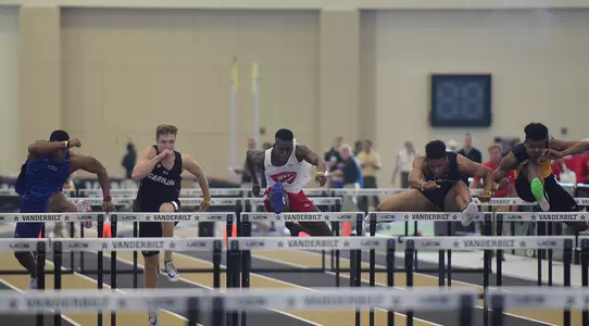 Indoor track Jonathan Hayden 2017