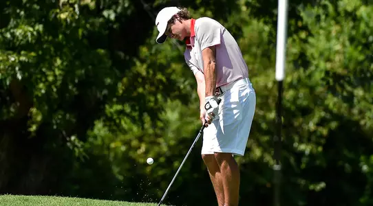 Billy Tom Sargent - practice chipping
