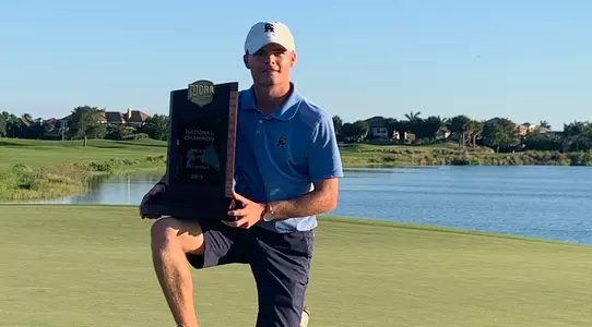 Caleb O'Toole - NJCAA champion