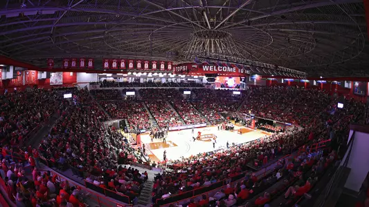 Diddle Arena - Crowd Shot