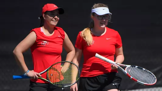 Lisa Friess and Cora-Lynn von Dungern