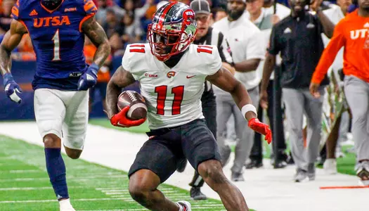 Wide receiver Malachi Corley (11) of the WKU Hilltoppers at Alamodome on October 8, 2022 in San Antonio, TX. Photo by Evan Brown/WKU Athletics