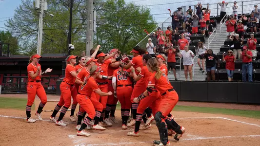 Maddie Bowlds home run celebration team Marshall