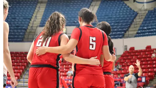 WBB Huddle at LA Tech