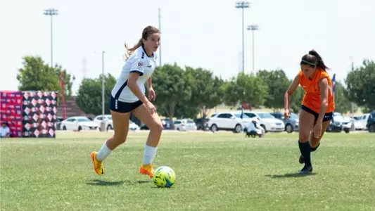 Amanda Simpson_Soccer