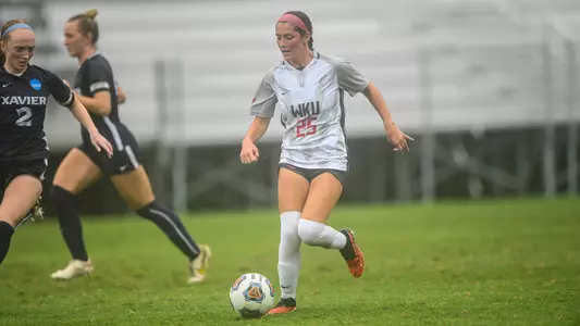 Lily Rummo vs. Xavier