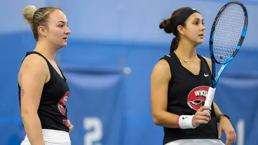 Rachel Hermanova and Sofia Blanco