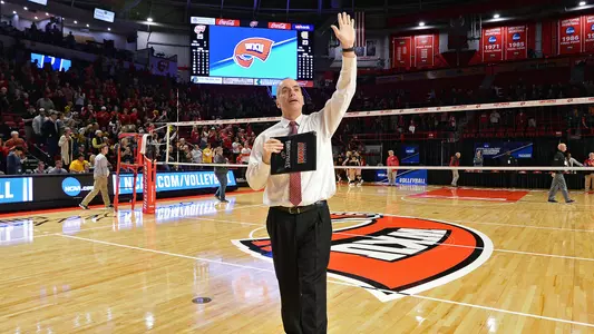 Western Kentucky Hilltoppers head coach Travis Hudson Round 1 NCAA Volleyball Tournament WKU Hilltoppers, December 5, 2019 at E.A. Diddle Arena