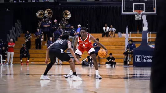 MBB vs FIU