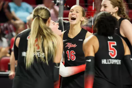 Outside hitter Sonja Laalsonen (16) | Photo by Nico Pascarella