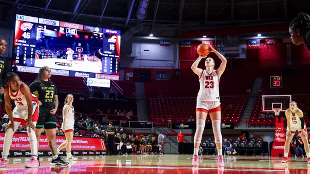 Forward Zsofia Telegdy (23) | Photo by Savannah Philpot