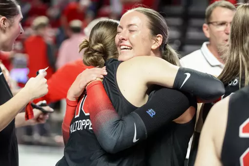 Setter Callie Bauer (14) | Photo by Nico Pascarella