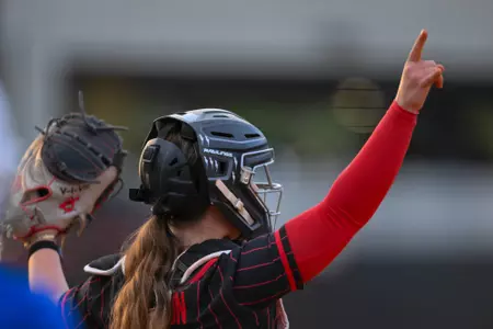 Catcher/infielder Randi Drinnon (7) | Photo by Steve Roberts