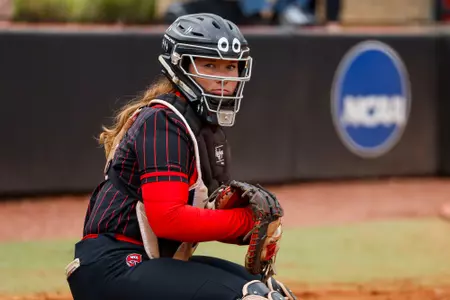 WKU Hilltoppers catcher/infielder Randi Drinnon (7) | Photo by Savannah Philpot