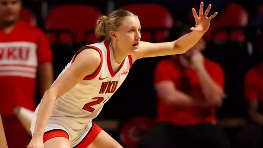 Guard Enni Ahervuo (21) | Photo by: Steve Roberts