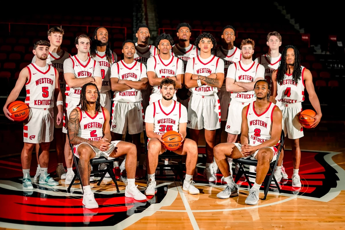 2025-26 MBB Team Photo