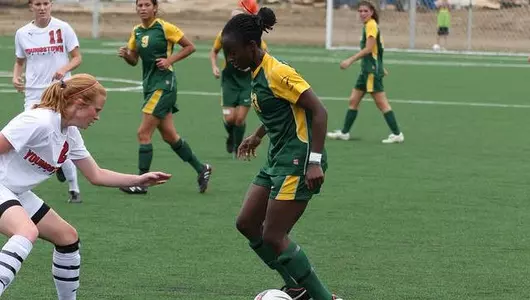 Women Win 2-1 on Senior Night