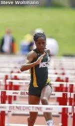 Cassandra Lloyd 19th in 100 Meter Hurdles After Prelim Round at NCAA East Regionals