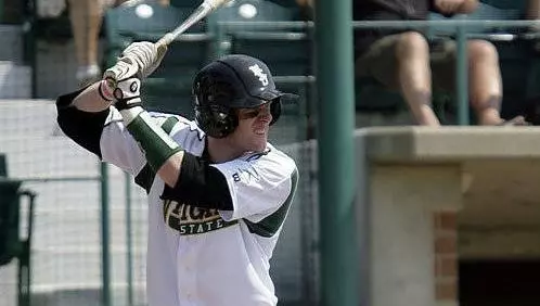 Baseball Holds On for 10-8 Win Over Seton Hall