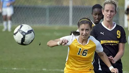 Women's Soccer Defeats Eastern Kentucky