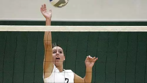 Volleyball Drops Opener at Toledo