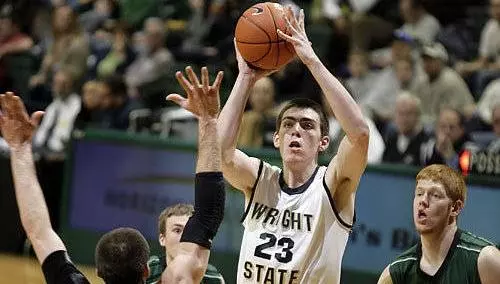 Raiders Fall in Final Game in Italy