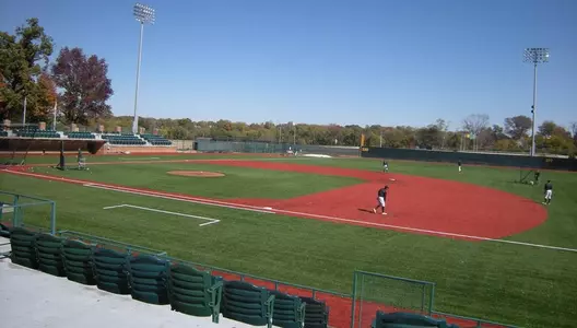 Baseball Welcomes New FieldTurf