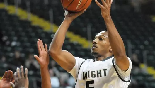 Raiders Cruise to 60-45 Win Over Idaho State