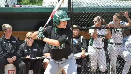 Softball Wins Twice at Tiger Invitational