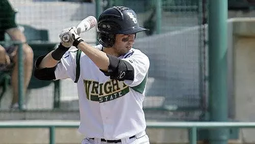 Baseball Splits Pair in North Carolina